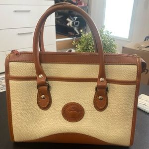 DOONEY & BOURKE Vintage White and Brown Leather Handbag.